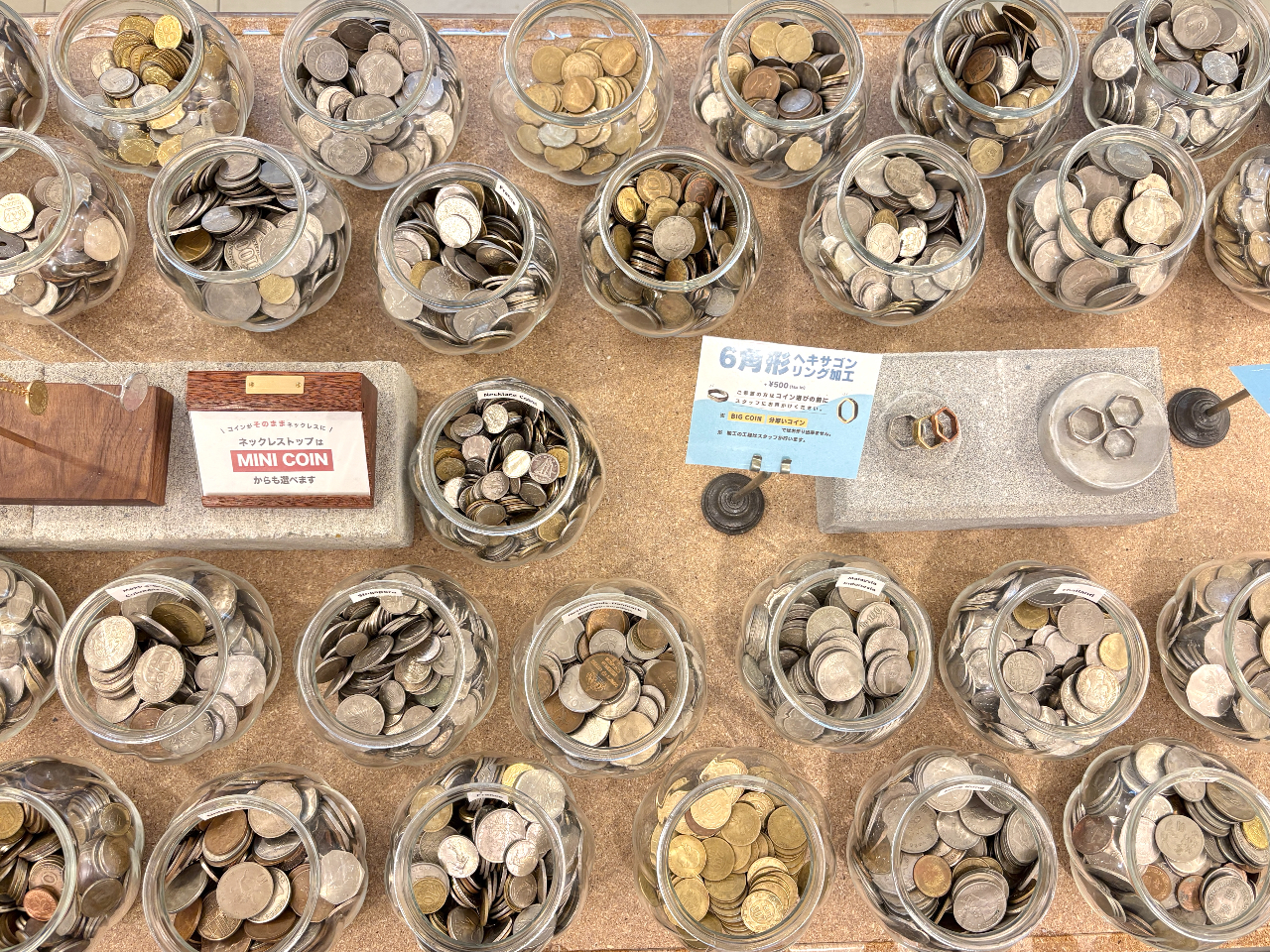 大阪/コインリング作り】世界のヴィンテージコインから作る オリジナルリングのワークショップ＜ペアリングはもちろん、カジュアルな指輪なのでお友達同士でもオススメ！！＞/Owl  Labo【大阪】 - じゃらん遊び体験