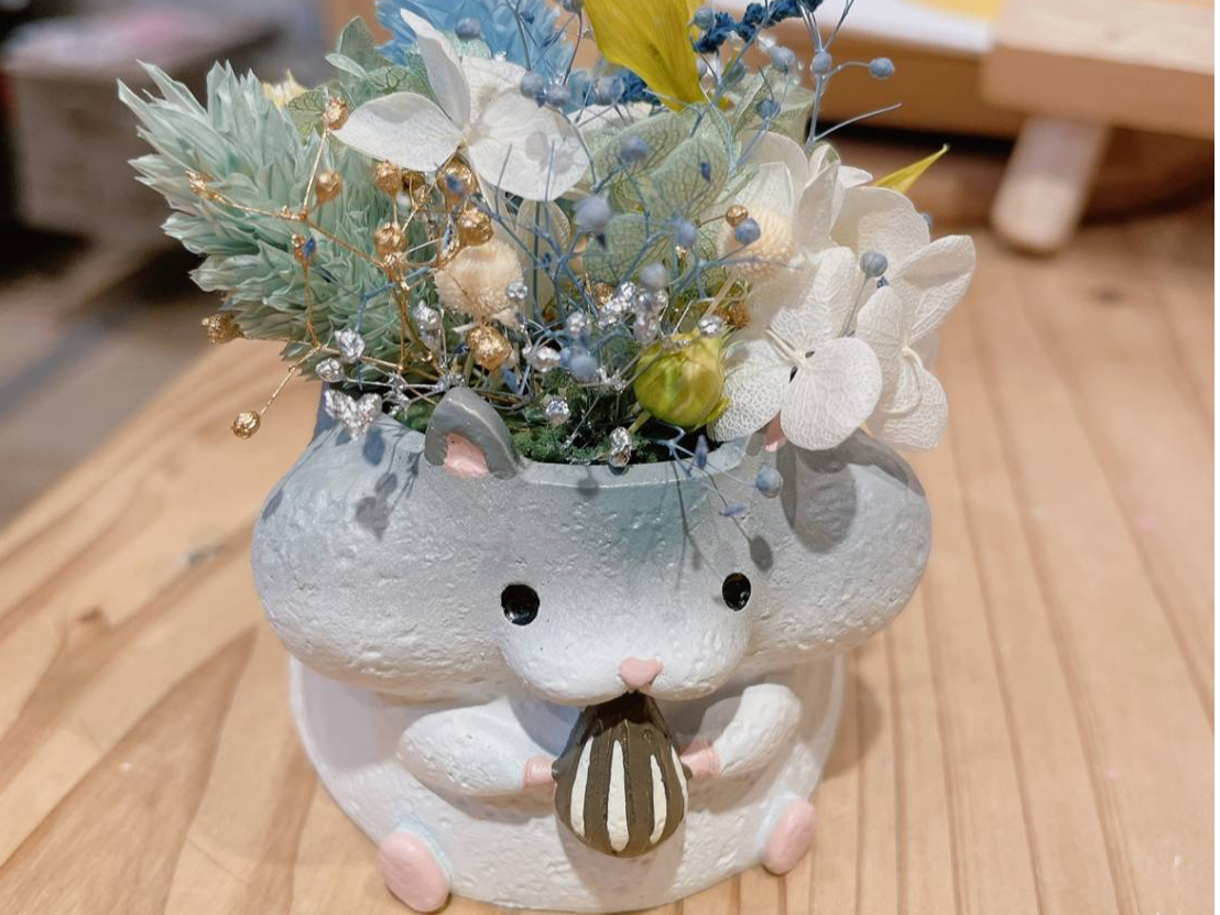 �ߋ��̎Q���҂̕��X�̑f���炵����i�ł��I