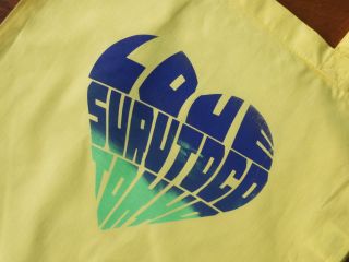 マーブリングやグラデーションで印刷できる!名前や記念日、推しのキーワード…、好きに単語を組み合わせた自分だけのロゴをTシャツやバッグにしてみませんか?