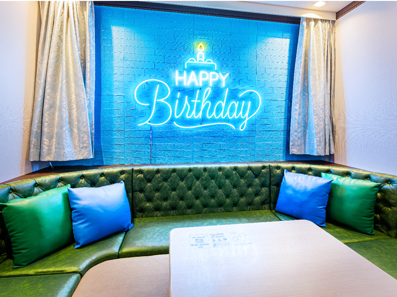 303R�@�ő�8���l�܂ł����p�\�b���a�������p�Ɋ������o�[�X�f�[�l�I���t�����[�� 