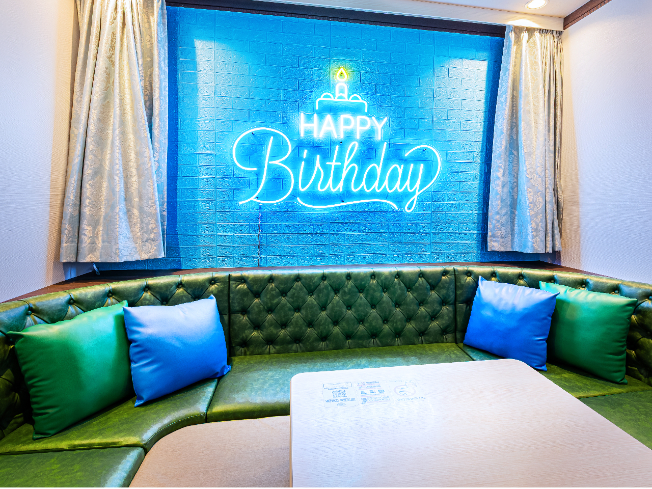 303R�@�ő�8���l�܂ł����p�\�b���a�������p�Ɋ������o�[�X�f�[�l�I���t�����[�� 