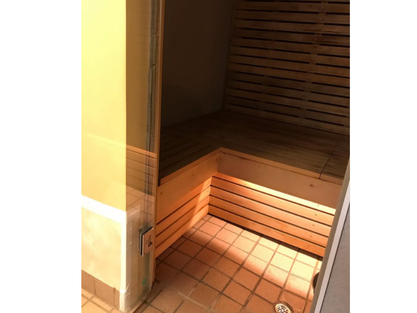 【青森・羽白】おひとり様フィンランド式サウナ♪120分★水風呂無し★完全個室でロ...