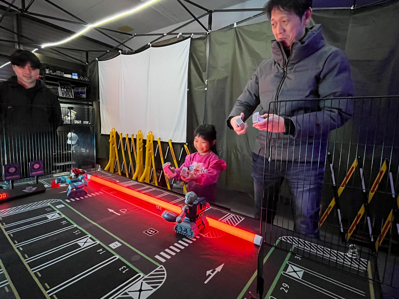 �~�j���{�b�g�o�g��