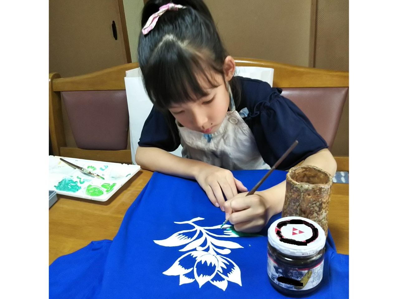 ���C���N���������玩���ōD���ȐF���g���ĐF���������܂��B