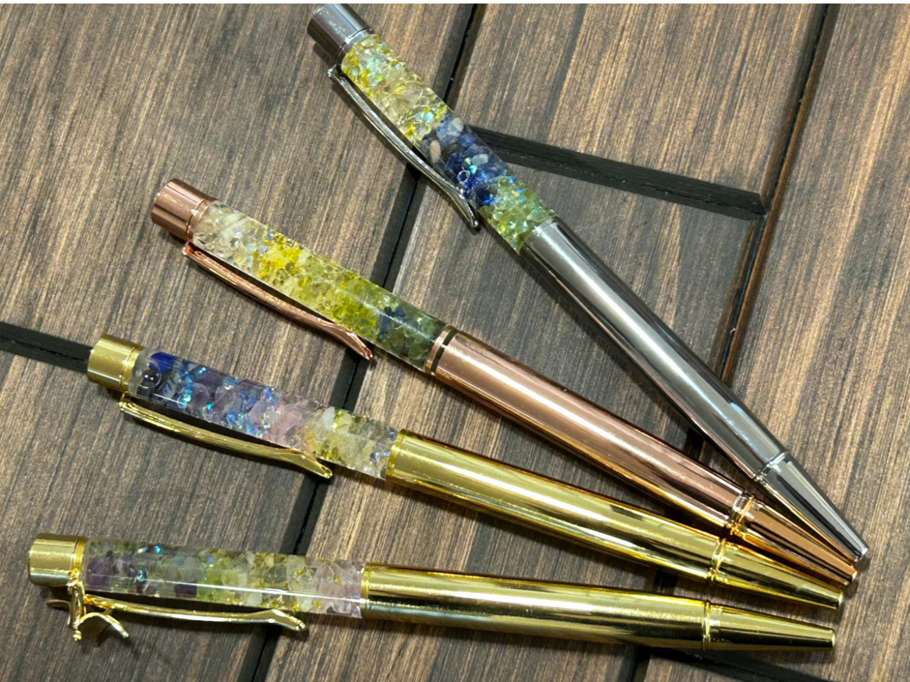 ����������A�G��A���s�̕��i�Ȃǂ��C���[�W���č���邨�q�l�������ł��B