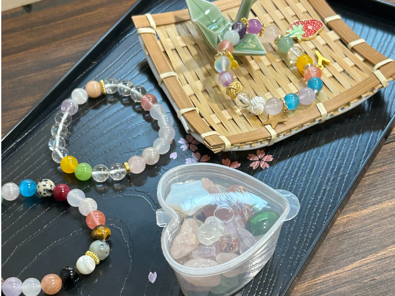 京都の思い出を形に◇京町家で天然石ブレスレット作成体験◇当日お