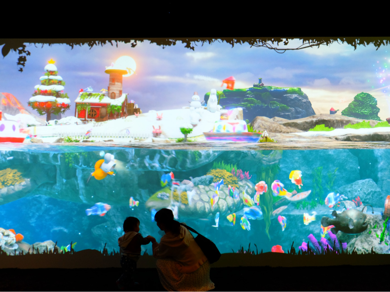 �yDRAW YOUR WORLD�z������ǂ関���̂��G�����̐��E�B�݂�Ȃ̑z�����������яo���āA�����o���I���ǂ������̑z���͂�n���͂ɕς��Ă����I