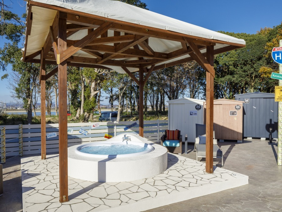 �����t���̃W���O�W�[�ł������Ɖ߂����B�K�[�{�i����j�ł��낮�����̎��ԁB�u���A�[�����̂����B