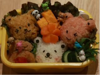 お子様にはキャラクター弁当も♪