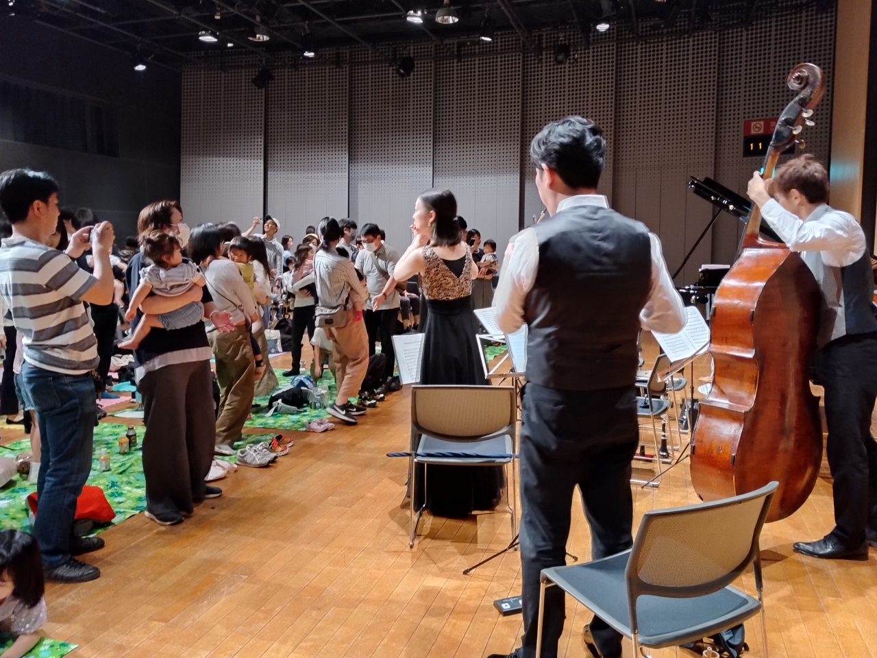 �s�z�斯�����Z���^�[ �{�b�V���z�[���E�A���t�B�j�V�A�^�[���l�s�z�̎ʐ^3