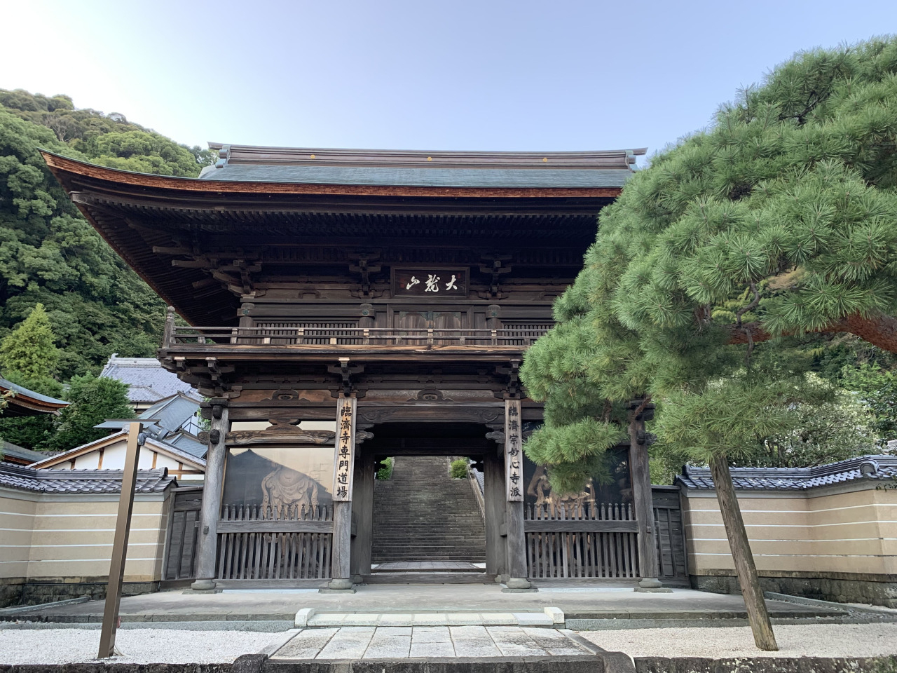 【静岡県 臨済寺】<特別拝観と白拍子奉納公演>令和8年10月24日(土)公演