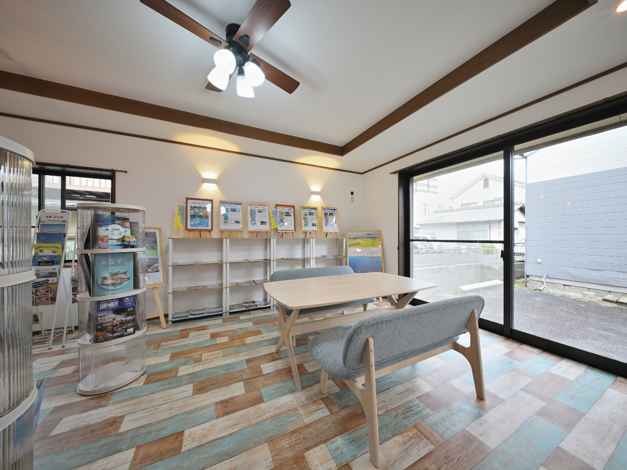 �p�u���b�N�X�y�[�X