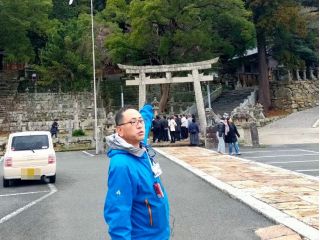 お客様のお目当てに応じて、城下町厳原をご案内します。