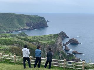\隠岐を代表する観光スポット摩天崖/大自然の迫力をぜひ生でご堪能ください♪