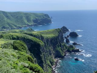 \摩天崖/断崖絶壁が生み出す圧倒的スケールの景観!大自然の息吹と、心が解き放たれる瞬間を体感してください♪