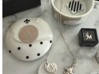ラウンドイニシャルジュエリーbox