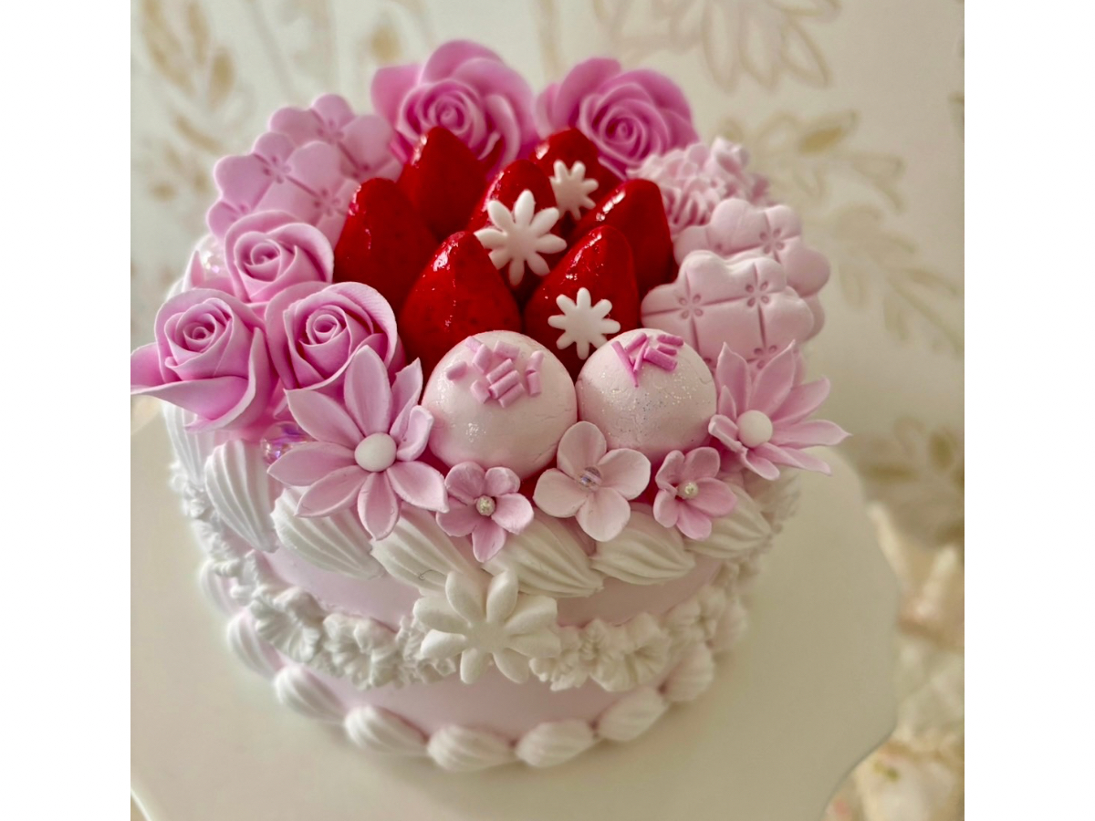 �s���N����Ƃ��������f�U�C���􂨍D�݂̃p�[�c�Ő��E�ɂЂƂ����̍�i�Â�������y���݂��������܂��B