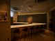 8席限定のBAR21カウンター ― 洗練された大人の空間