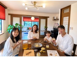 ミツロウクリームを作って、ニホンミツバチ博士になろう。