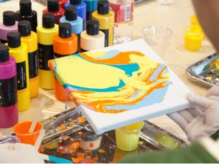 原宿で体験する人気のアートベア制作